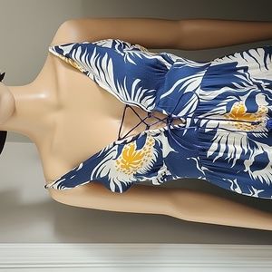 BEAUTIFUL MAAJI DRESS..SIZE MED